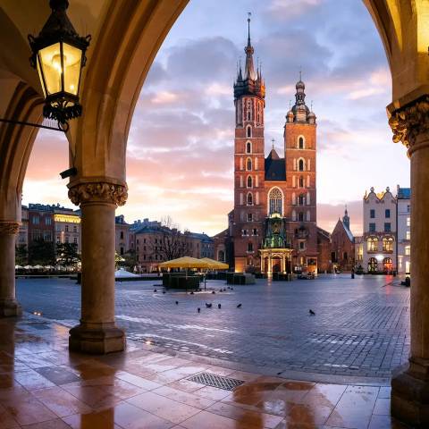Europe Guided And Escorted Tours: Highlights Of Poland - Small Group