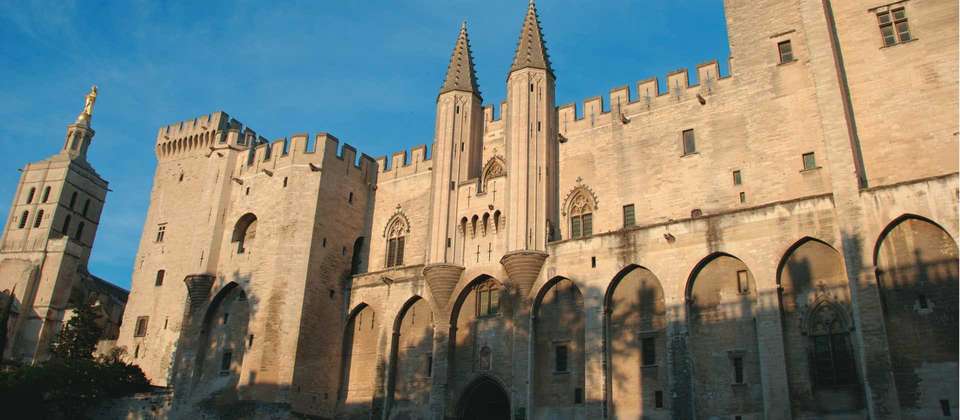 Highlights of Provence by Bike - Utracks - France - Image 10