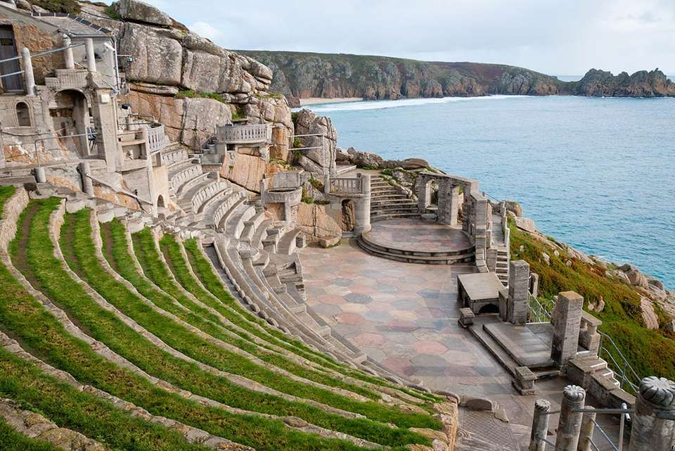 Highlights of South-West England - Intrepid Travel - England - Image 2