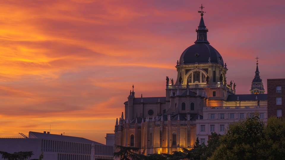 Highlights of Spain and Portugal - Indus Travels - Spain - Image 8