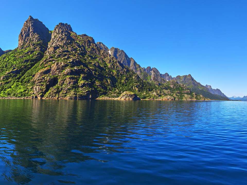 Highlights of Tromso & Lofoten - 7 days - On The Go Tours - Norway - Image 4