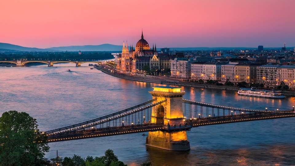 Highlights of Vienna Budapest Prague and Frankfurt - Indus Travels - Austria - Image 8