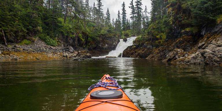 Hike Alaska: Valdez and Wrangell St Elias trip - alternative tour available