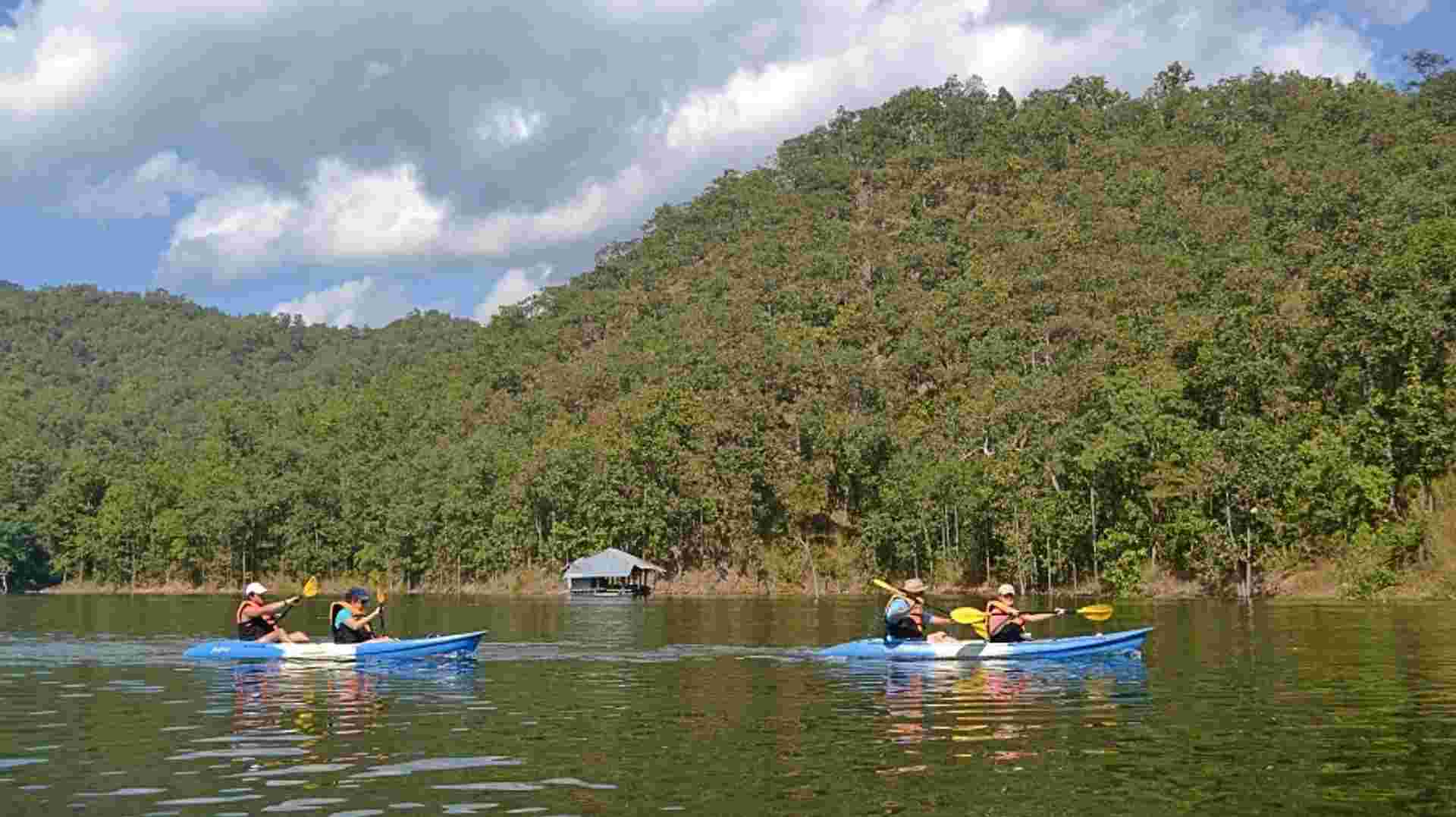 Hike and Kayaking adventure day in Chiang Mai