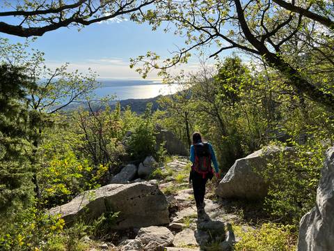 Europe Natural Landmarks Sightseeing Tour: Hike, Bike & Paddle Croatia