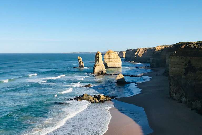 Oceania Trekking and Hiking Tour: Hike the Great Ocean Walk
