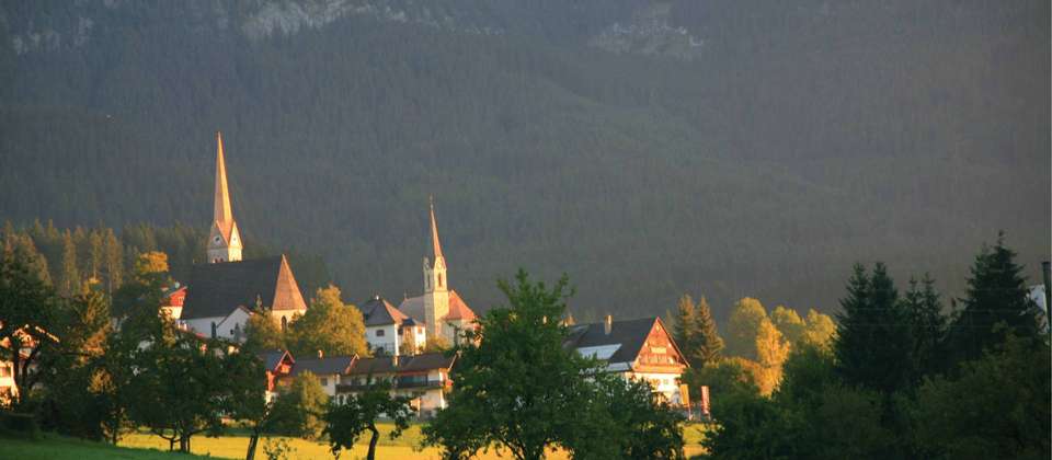 Hiking Austria's Lakes & Dachstein Alps - Walkers' Britain - Austria - Image 8