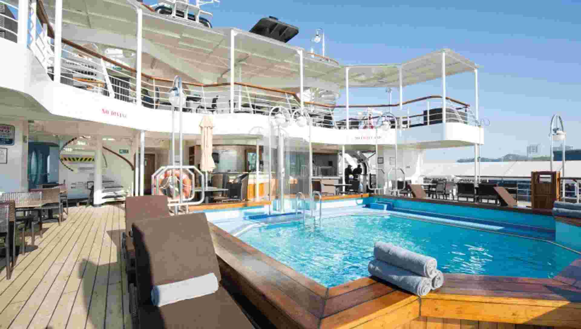 Hiking cruise - Corsica reveals its hidden treasures (port-to-port package)