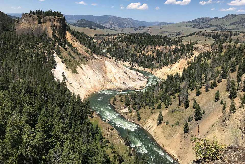 Hiking the Best of Yellowstone and Grand Tetons - undefined - Image 3