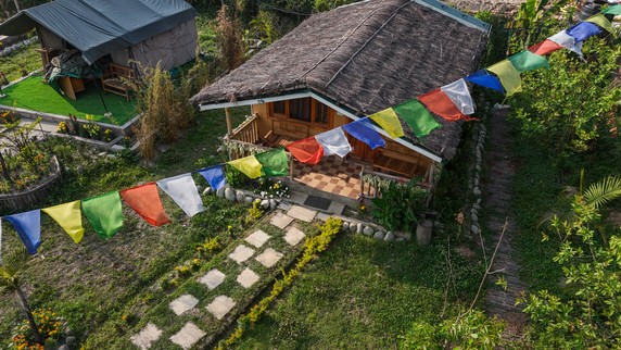 Image 2 of 15