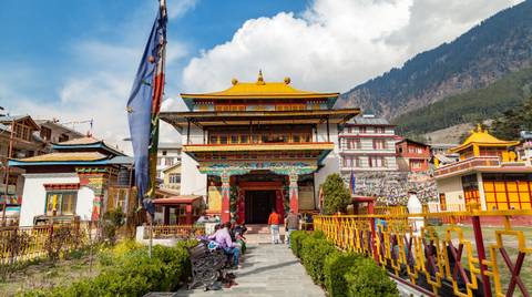 New Delhi Natural Landmarks Sightseeing Tour: Himachal Tour With Amritsar