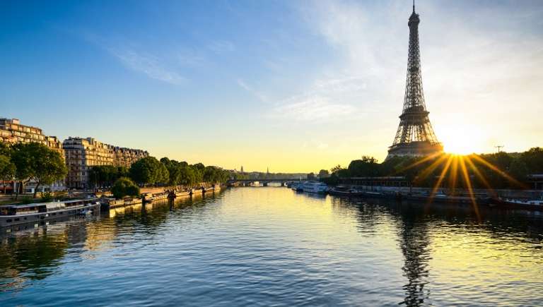 Historic Residences, Local Cuisine, and Hidden Gems in the Oise Valley (port-to-port cruise) trip - alternative tour available