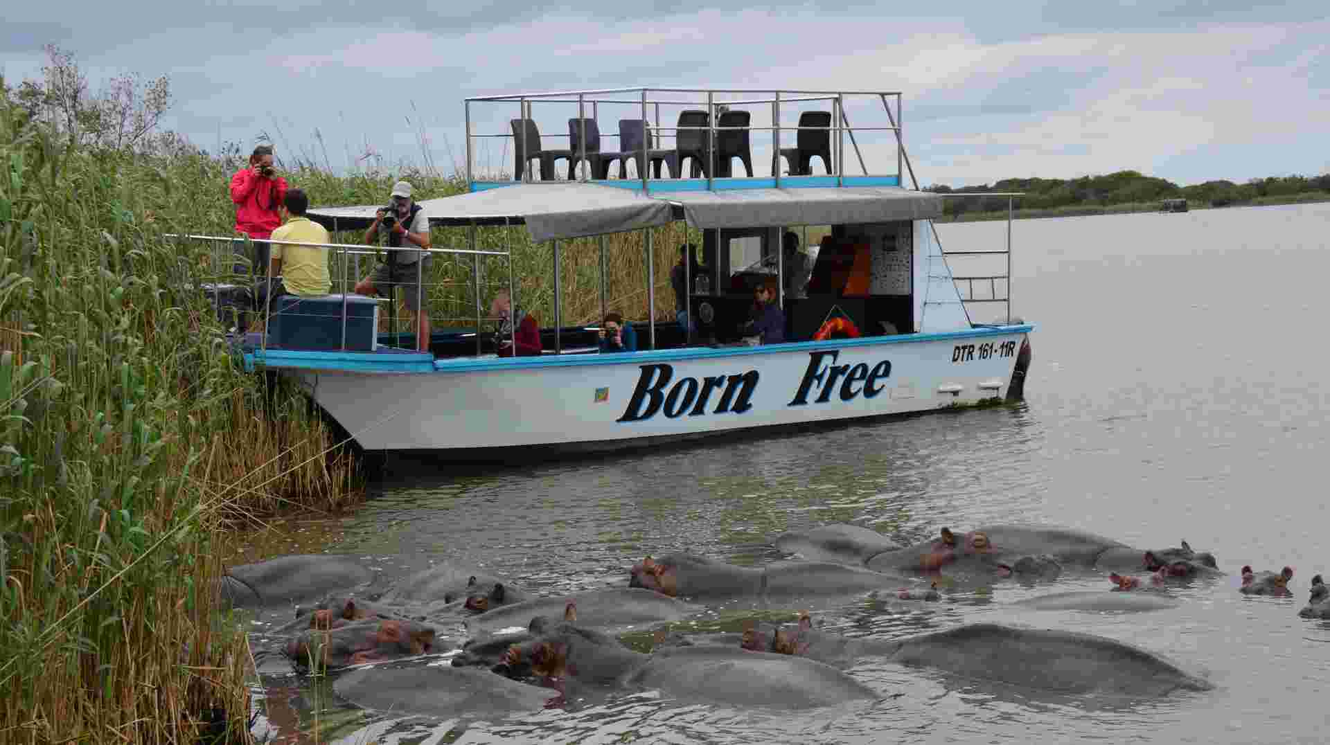 Hluhluwe Imfolozi  &  Isimangaliso St Lucia Tour