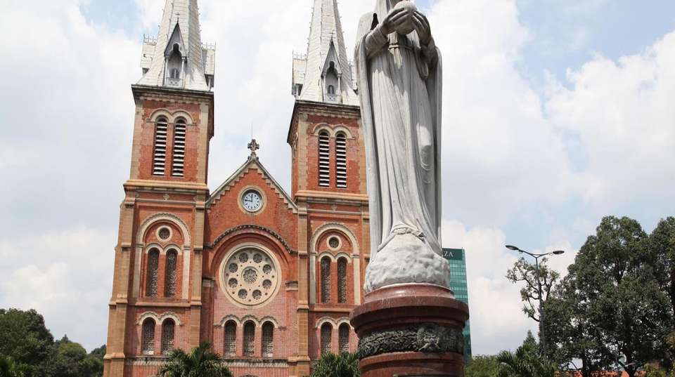 Ho Chi Minh City and Cu Chi Tunnels Full-Day Tour - undefined - Image 2