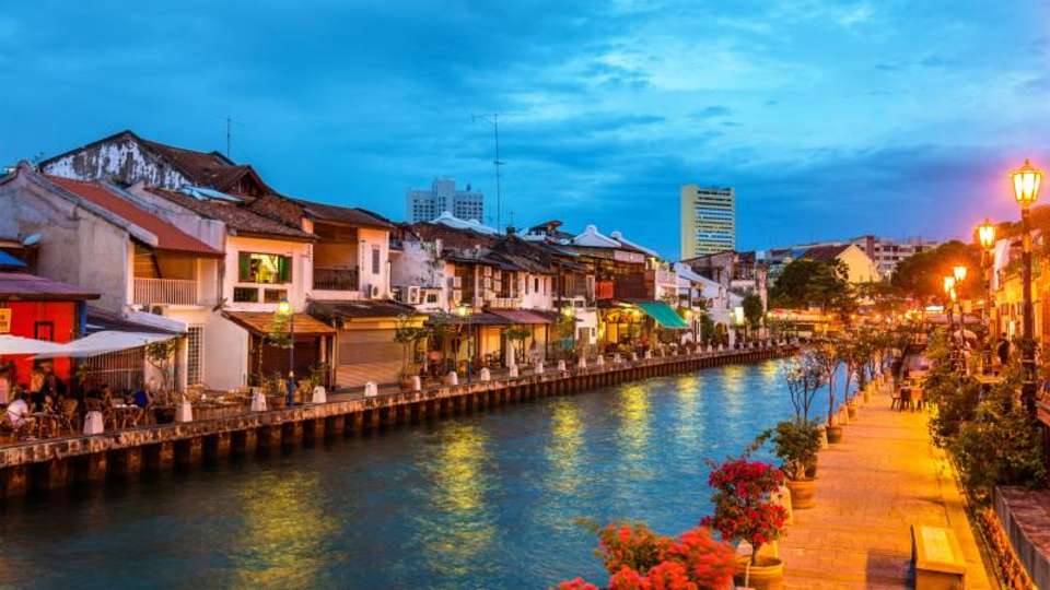 HO CHI MINH CITY TO SINGAPORE (44 days) South East - Oasis Overland - Vietnam - Image 7