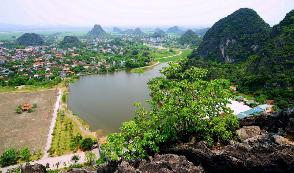 Hoa Lu & Tam Coc Day Tour - undefined - Image 11