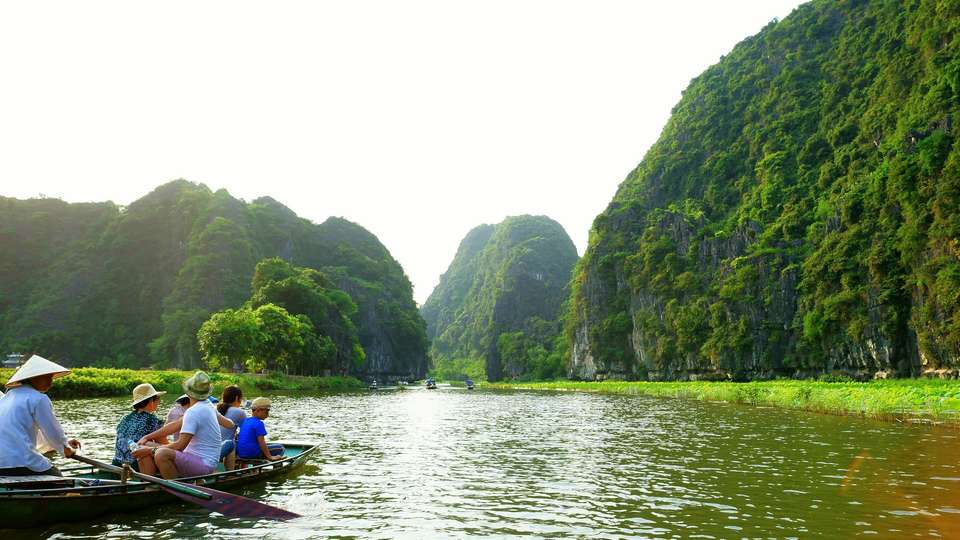 Hoa Lu & Tam Coc Day Tour - undefined - Image 4