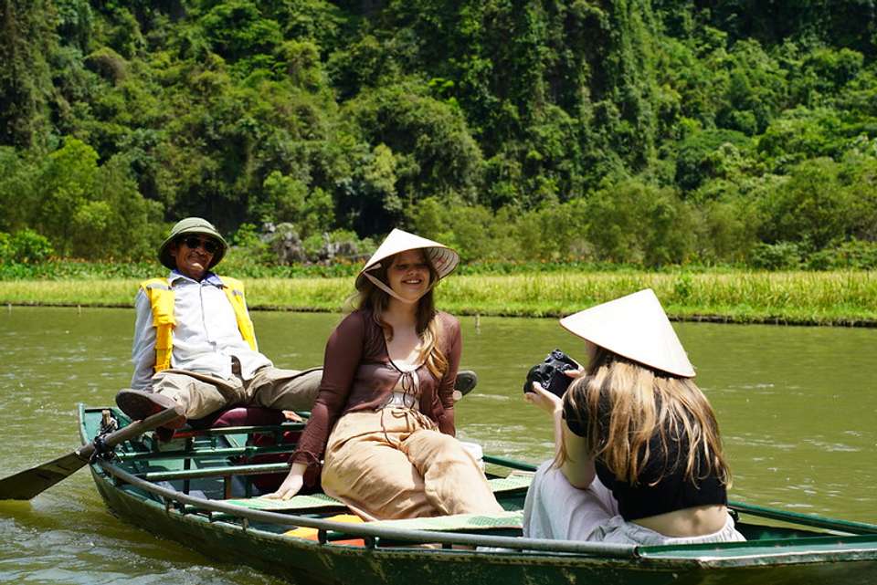 Hoa Lu & Tam Coc Day Tour - undefined - Image 5