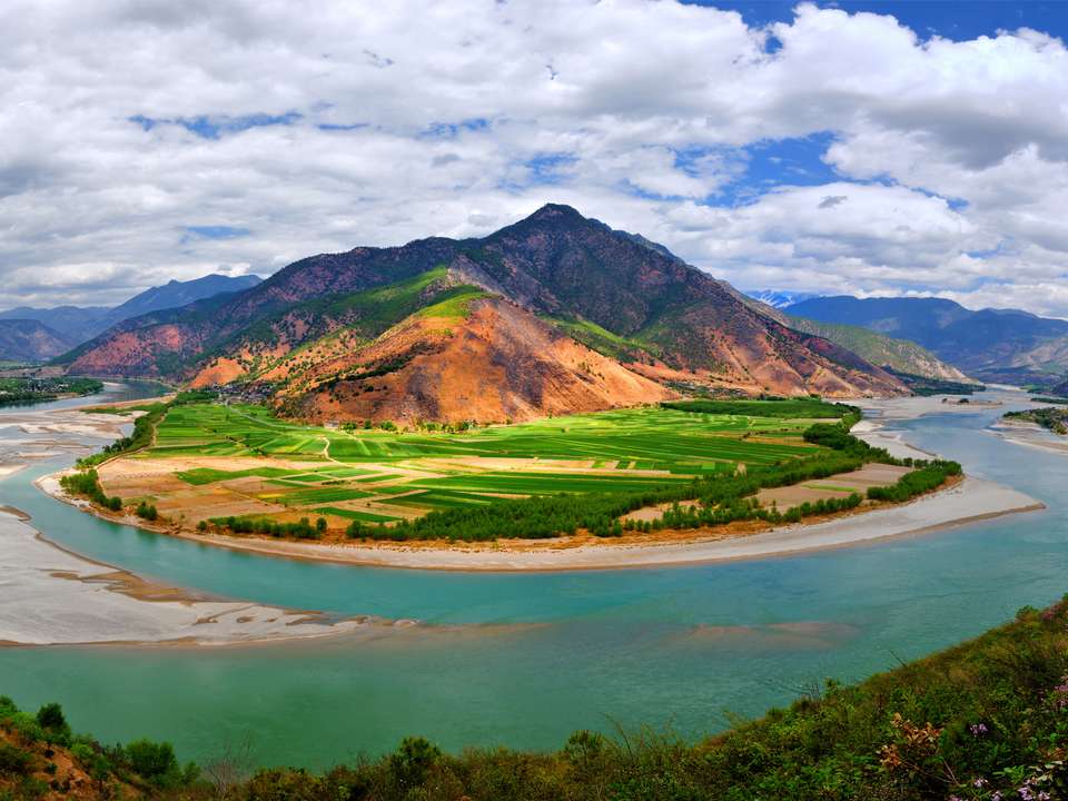 Hong Kong to Beijing - 18 days - On The Go Tours - Hong Kong