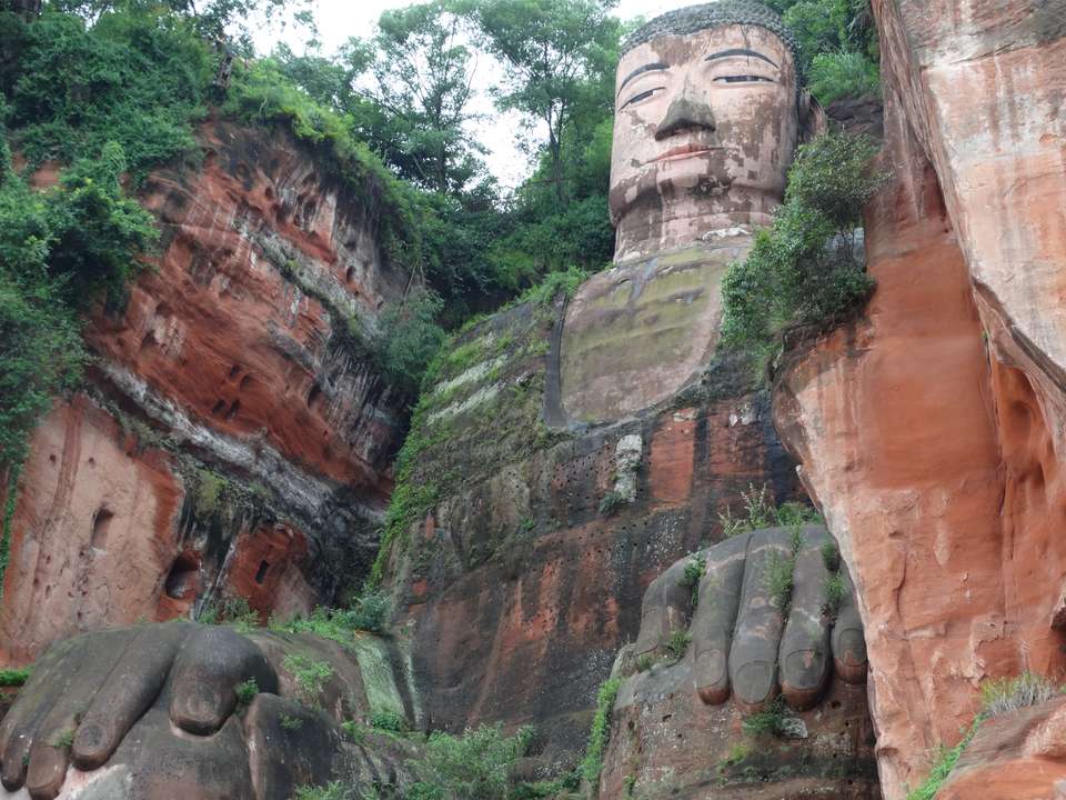 Hong Kong to Beijing - 18 days - On The Go Tours - Hong Kong