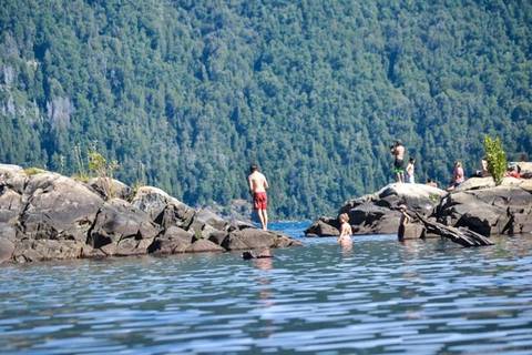 San Carlos De Bariloche City Sightseeing Tour: Hua Hum Sightseeing Tour By Bus