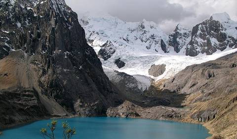 Huayhuash Full Trekking Experience 12d/11n