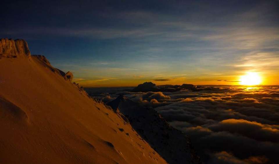Huayna Potosi Trek 3D/2N - Bamba - Bolivia - Image 4