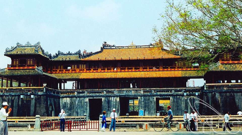 Hue full day from Hoi An - Legend Travel Group - Vietnam - Image 2