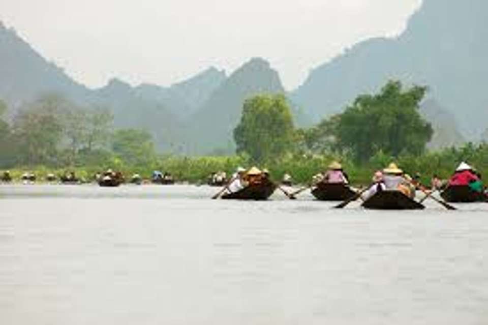 Huong Perfume Pagoda Day Tour - undefined - Image 9