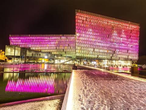 Europe Explorer Tour: Iceland & Greenland Explorer (3 Star) - 8 Days