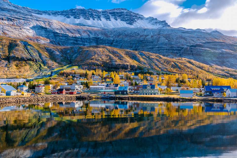Iceland Circumnavigation: Mountains, Volcanoes and Waterfalls - Exodus Adventure Travels - Iceland - Image 7
