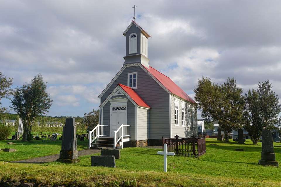 Explore Iceland: Golden Circle & Snaefellsnes Peninsula - Intrepid Travel - Iceland - Image 4