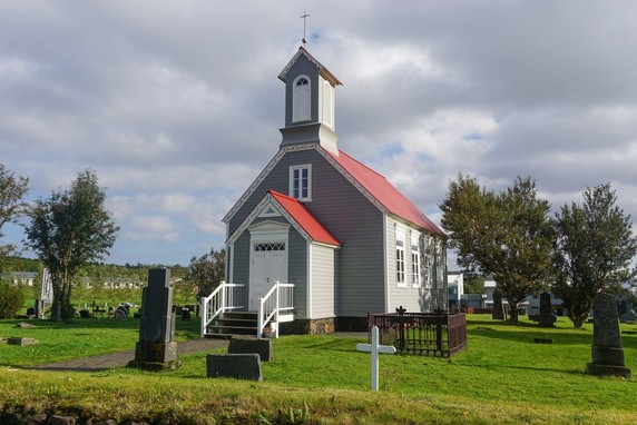 Image 4 of 19