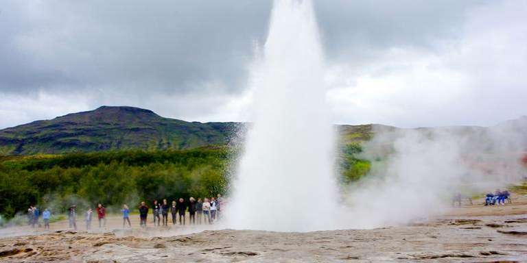 Iceland: Waterfalls, Hot Springs & Hiking Volcanic Landscapes trip - alternative tour available