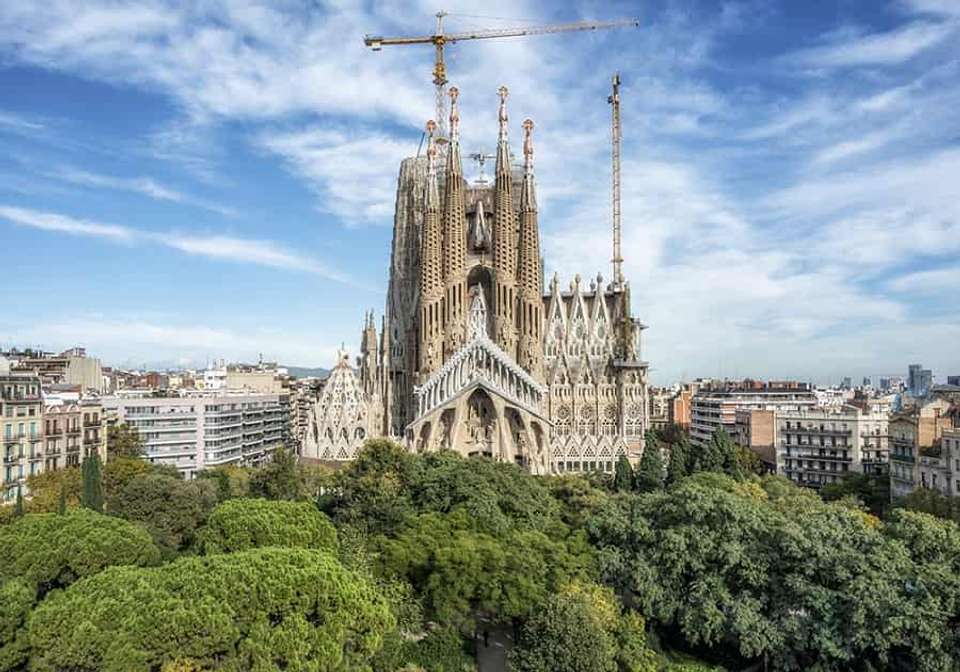 Iconic Barcelona - undefined - Image 3
