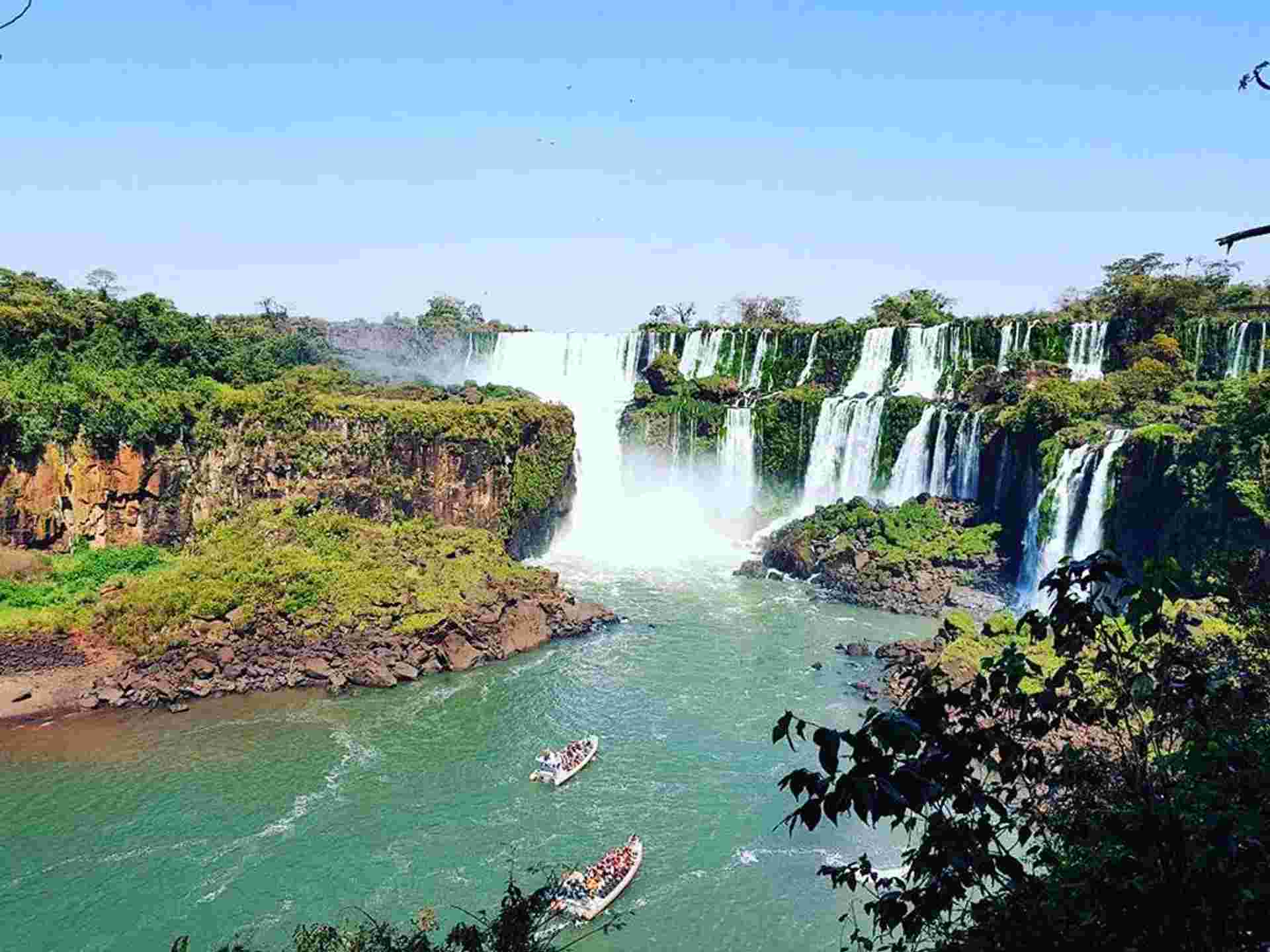 Iguazu Falls Adventure 4D/3N (Puerto to Foz)