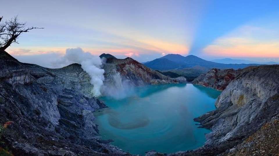 Ijen Blue Fire & Sunrise Hiking Trip - undefined - Image 4