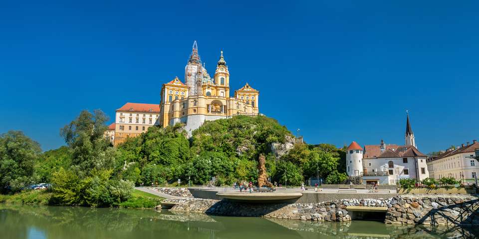 Imperial Danube – VISTAMILLA Intermediate - Europamundo - Germany - Image 6