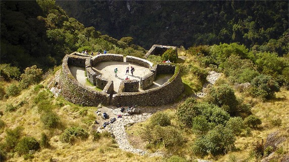 Image 3 of 7