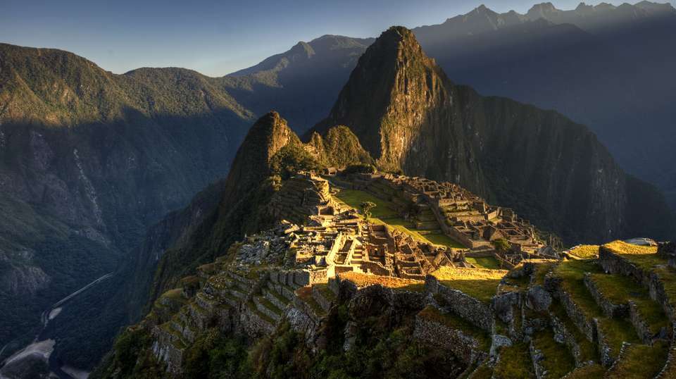 Inca Trail to Machu Picchu: 4-Day Private Tour - Valencia Travel Cusco - Peru