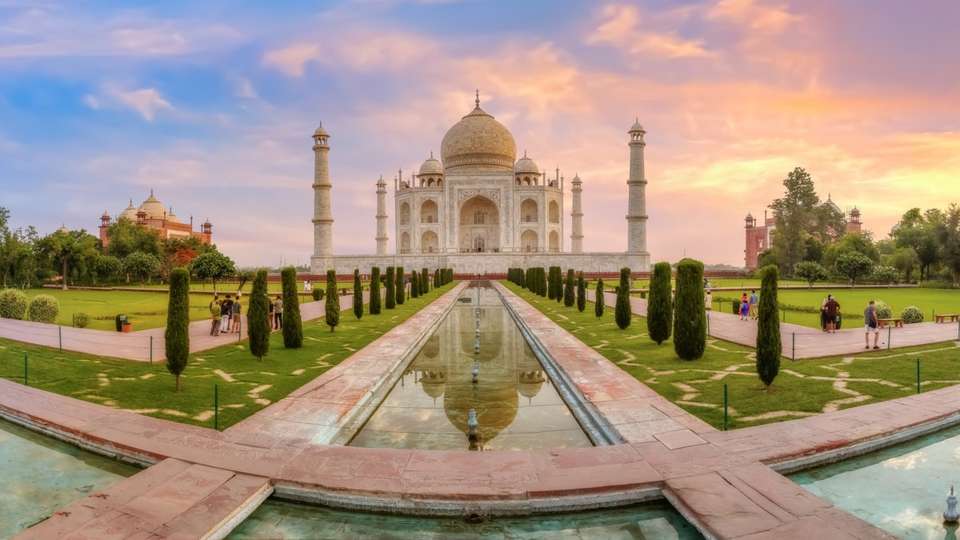 India's Golden Triangle & the Sacred Ganges (2027) - Uniworld - India - Image 6