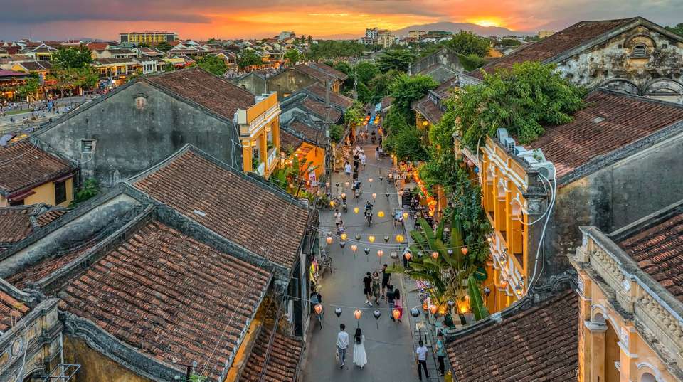 Indochina Odyssey In 16 Days - Realistic Asia - Vietnam - Image 6