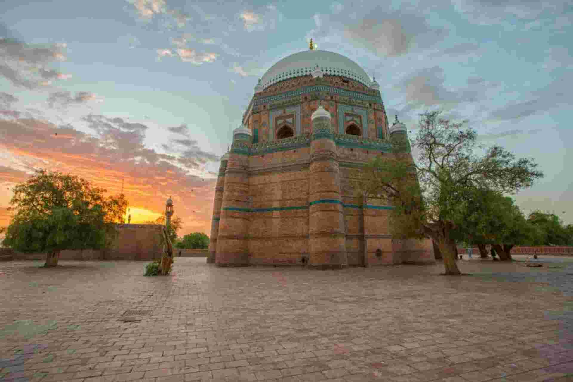 Indus Domes & Deserts