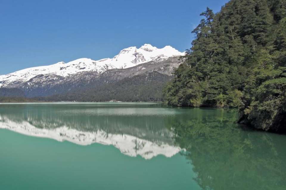 International lake-crossing to Chile from Bariloche - Tangol Tours - Argentina - Image 3