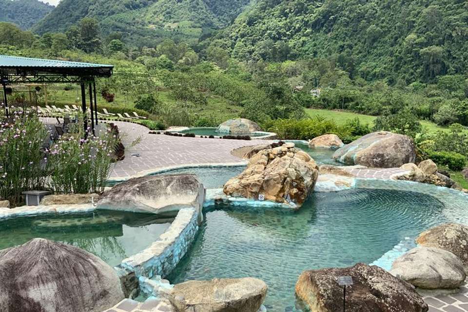 Irazu Volcano And Hacienda Orosi Hot Springs From San José - undefined - Image 8