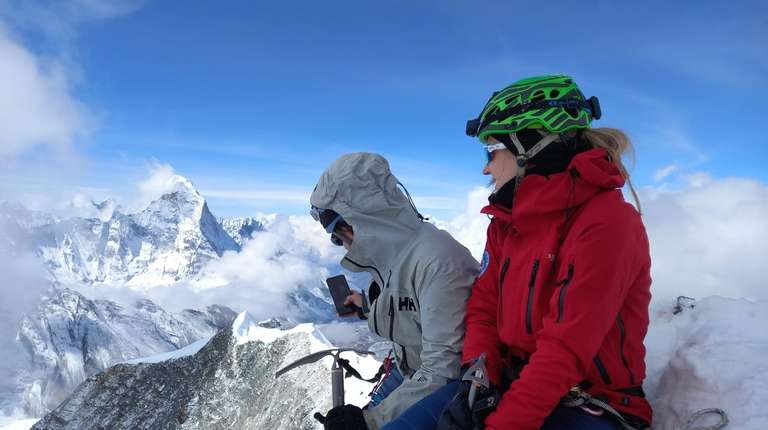Island Peak Climb trip - alternative tour available