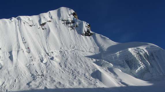 Image 4 of 4