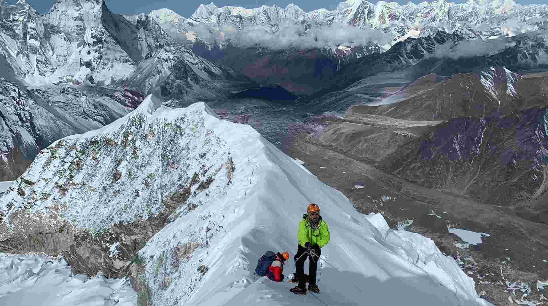 Island Peak Climbing From Chhukung