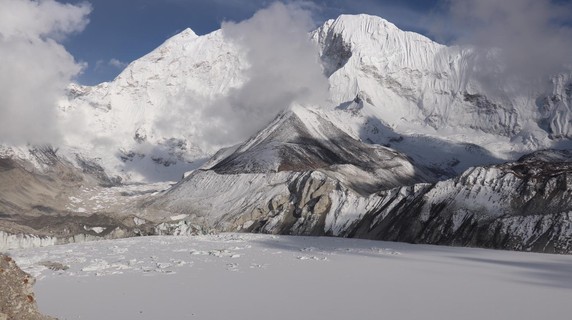 Image 2 of 4