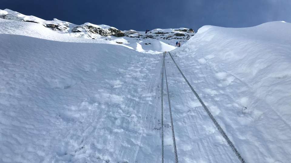 Island Peak Climbing From Chhukung - Nepal Climbing Adventure Pvt. Ltd. - Nepal - Image 4